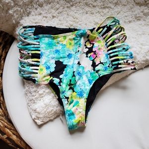 Oneill very cheeky bikini bottom